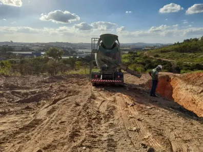 Lote/Terreno à venda, 1626m² no Água Branca, Contagem