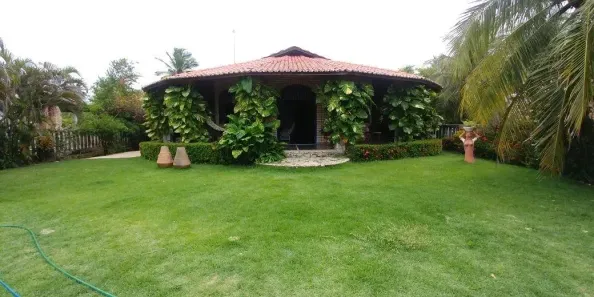 Imóvel Comercial com 5 Quartos à venda, 460m² no Sucatinga, Beberibe