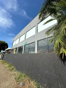 Ponto Comercial para alugar, 340m² no Taquaral, Campinas