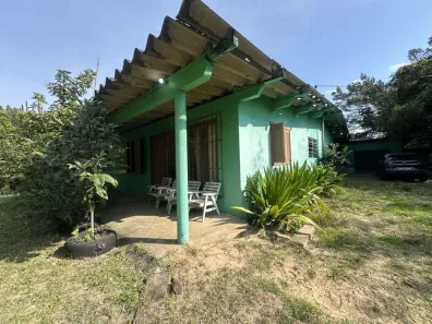 Fazenda/Sítio com 3 Quartos à venda, 150m² no CIDREIRA, Cidreira