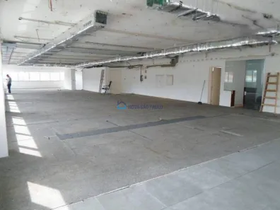 Sala Comercial para alugar, 453m² no Indianópolis, São Paulo