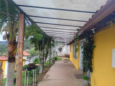 Fazenda/Sítio com 6 Quartos à venda, 100m² no Valadares, Juiz de Fora