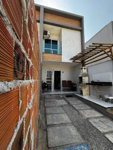 Apartamento com 2 Quartos à venda, 80m² no Pacheco, Caucaia