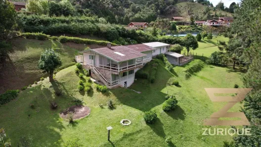 Casa com 3 Quartos à venda, 268m² no Parque das Águas Claras, Campos do Jordão