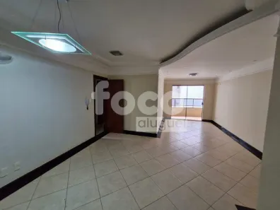 Cobertura com 3 Quartos para alugar, 220m² no Santa Mônica, Uberlândia
