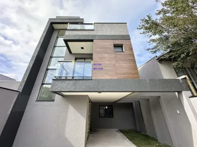 Sobrado com 3 Quartos à venda, 141m² no Capão Raso, Curitiba