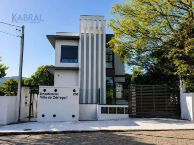 Casa com 3 Quartos para alugar, 199m² no Córrego Grande, Florianópolis