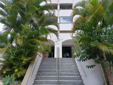 Apartamento com 3 Quartos para alugar, 101m² no Centro, Londrina