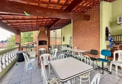 Sobrado com 4 Quartos à venda, 215m² no Demarchi, São Bernardo do Campo
