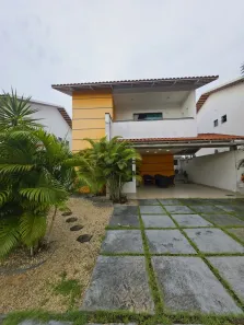 Casa com 4 Quartos à venda, 186m² no Parque 10 de Novembro, Manaus