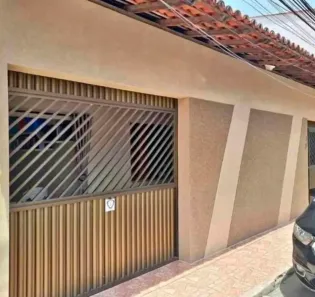 Casa com 3 Quartos à venda, 200m² no Águas Lindas, Ananindeua