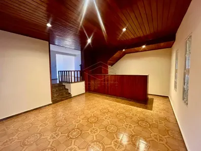 Sobrado com 3 Quartos à venda, 175m² no Centro, Lençóis Paulista
