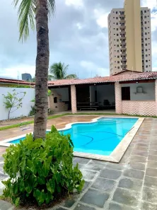 Casa com 4 Quartos à venda, 284m² no Capim Macio, Natal