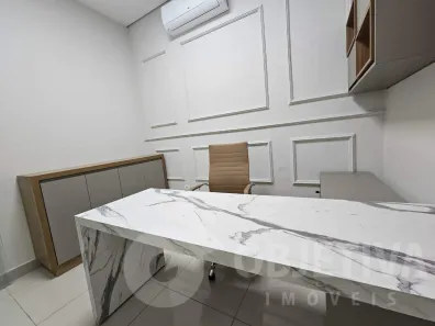 Sala Comercial para alugar, 20m² no Nossa Senhora Aparecida, Uberlândia