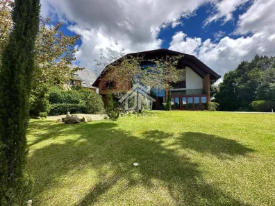 Casa de Condomínio com 5 Quartos à venda, 469m² no Jd do Embaixador, Campos do Jordão