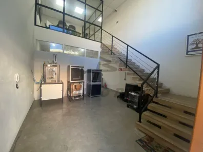 Galpão/Depósito/Armazém para alugar, 227m² no Paraíso, Santo André