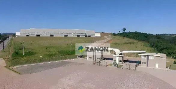 Galpão/Depósito/Armazém para alugar, 2371m² no Pinhal, Cabreúva
