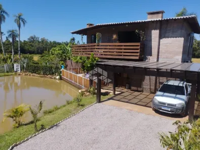Fazenda/Sítio com 4 Quartos à venda, 365m² no , Santa Cruz do Sul