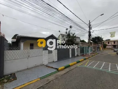 Casa com 3 Quartos para alugar, 100m² no Bento Ribeiro, Rio de Janeiro