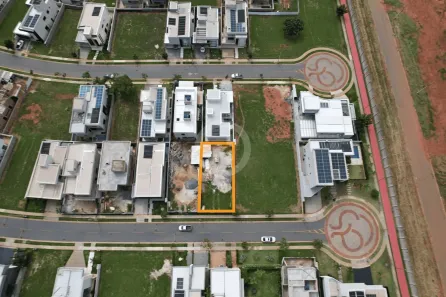Lote/Terreno à venda, 312m² no Jardim Cristal, Aparecida de Goiânia