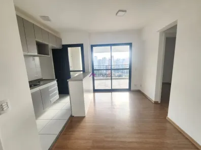Apartamento com 3 Quartos para alugar, 70m² no Vila Firmiano Pinto, São Paulo