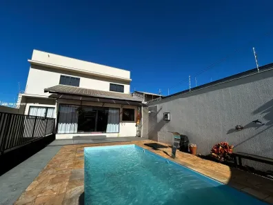 Casa com 4 Quartos à venda, 153m² no Brasília, Londrina