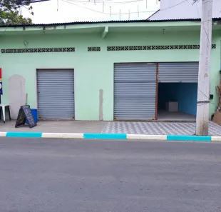 Ponto Comercial para alugar, 42m² no Cidade Praiana, Rio das Ostras