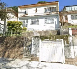 Sobrado com 3 Quartos à venda, 240m² no Partenon, Porto Alegre