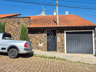 Casa com 3 Quartos à venda, 75m² no Jardim Ipê, Itatiba