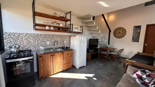 Apartamento com 1 Quarto para alugar, 50m² no São João do Rio Vermelho, Florianópolis