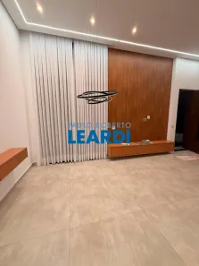 Casa de Condomínio com 3 Quartos para alugar, 280m² no Cidade Parquelandia, Mogi das Cruzes