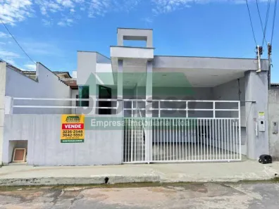 Casa com 3 Quartos para venda ou aluguel, 250m² no Flores, Manaus