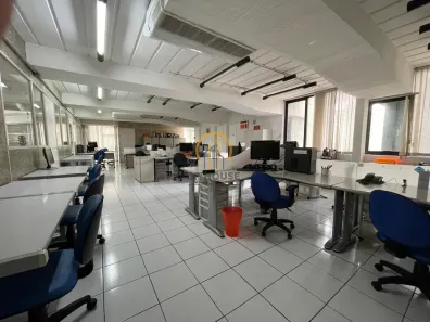 Sala Comercial à venda, 328m² no Cidade Monções, São Paulo