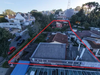 Lote/Terreno à venda, 1218m² no São Lourenço, Curitiba