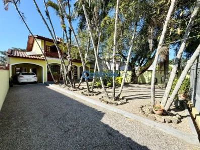 Casa com 4 Quartos à venda, 198m² no Sertão do Maruim, São José