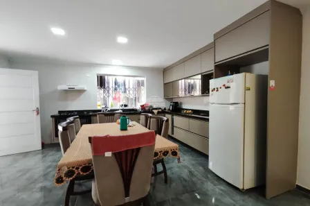 Sobrado com 3 Quartos à venda, 142m² no Estados, Fazenda Rio Grande