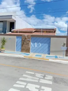 Casa com 3 Quartos à venda, 200m² no Loteamento Recife, Petrolina
