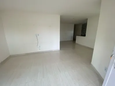 Casa de Condomínio com 3 Quartos para alugar, 120m² no Liberdade, Parnamirim