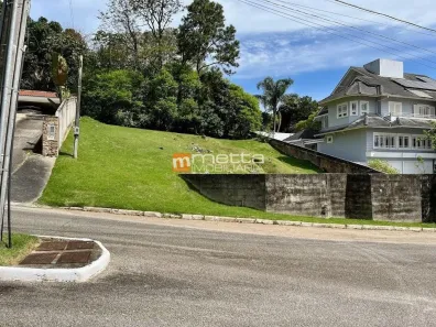 Lote/Terreno à venda, 680m² no Cacupé, Florianópolis