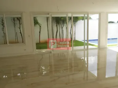 Sobrado com 4 Quartos à venda, 596m² no Parque Colonial, São Paulo