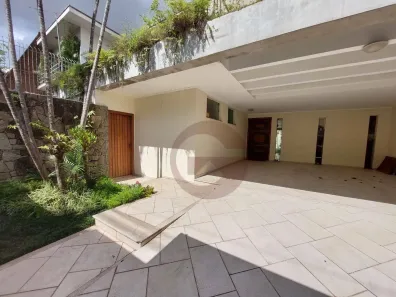 Sobrado com 3 Quartos à venda, 400m² no Jardim das Vertentes, São Paulo