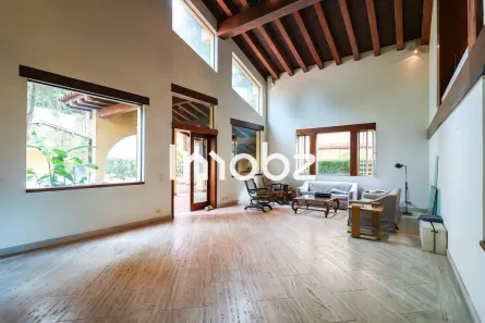 Casa com 3 Quartos à venda, 556m² no Jardim Viana, São Paulo