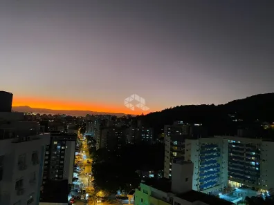 Apartamento com 2 Quartos à venda, 74m² no Itacorubi, Florianópolis