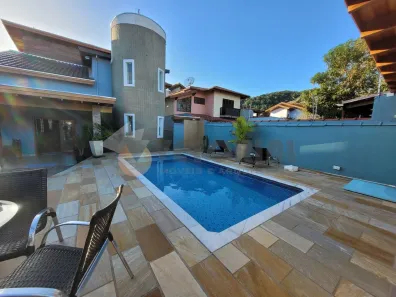 Sobrado com 6 Quartos à venda, 450m² no Jardim Estrela D¿Alva, Caraguatatuba