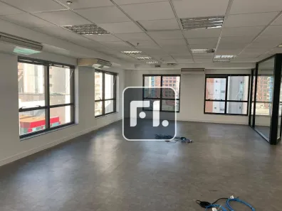Sala Comercial para alugar, 227m² no Vila Olímpia, São Paulo