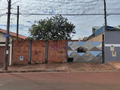 Lote/Terreno à venda, 250m² no Jardim Padre Anchieta, Araraquara