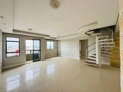 Apartamento com 3 Quartos para alugar, 184m² no Portão, Curitiba