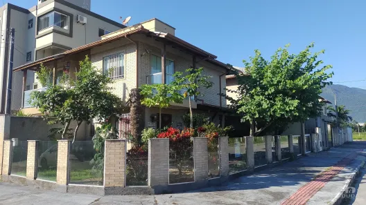 Casa com 2 Quartos à venda, 63m² no Nova Palhoça, Palhoça