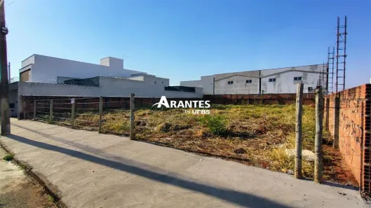 Lote/Terreno à venda, 600m² no Alto Umuarama, Uberlândia