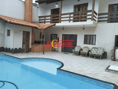Sobrado com 4 Quartos à venda, 300m² no Vila Nova Bonsucesso, Guarulhos